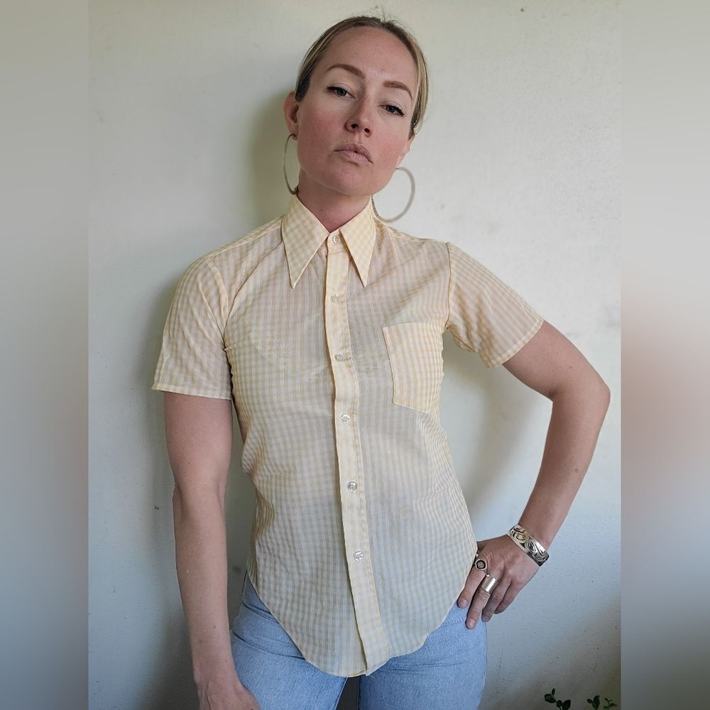 The Pariani Sheer Pale Yellow Gingham Button Down XS-S